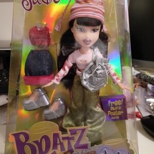 Bratz Jade Doll with Trendy Accessories 20 Years